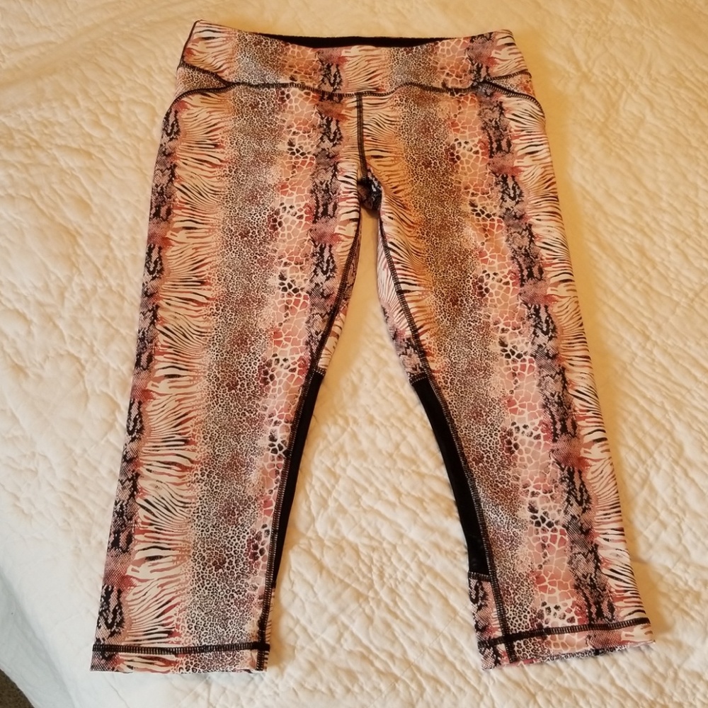 KI Pro Performance Capri Leggings